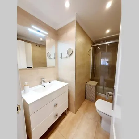 アパート Boliches Parking & *