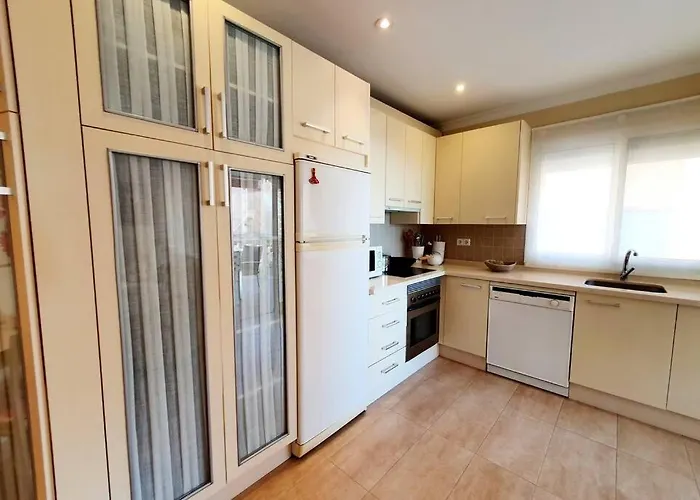 Boliches Parking&beach Apartment