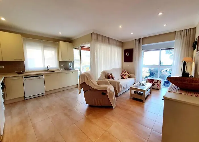 Boliches Parking&beach Apartment *