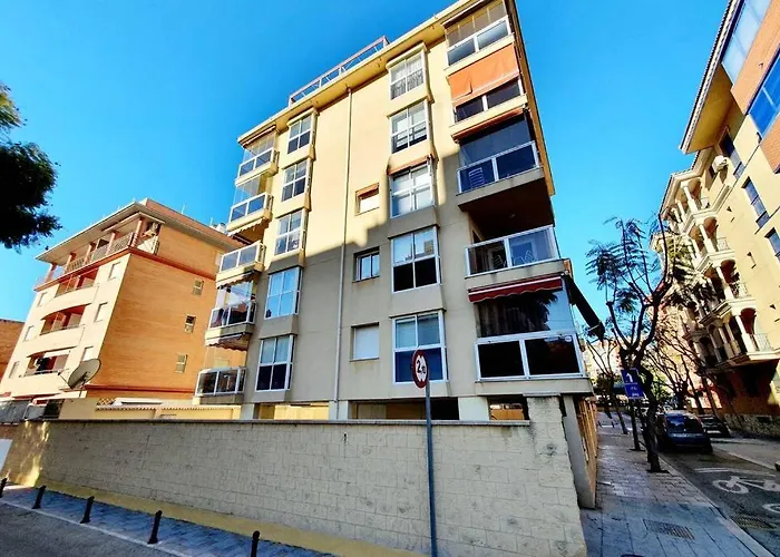 Boliches Parking & Apartamento *